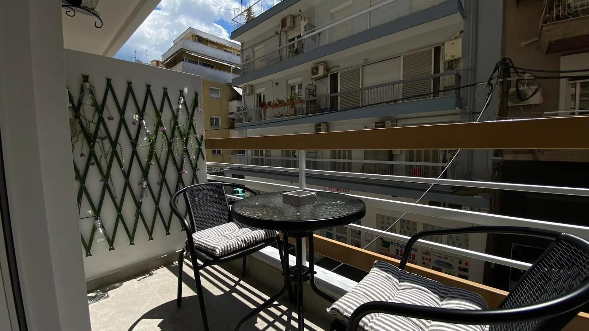 Apartment Skg Vibes Studio Thessaloniki Greece